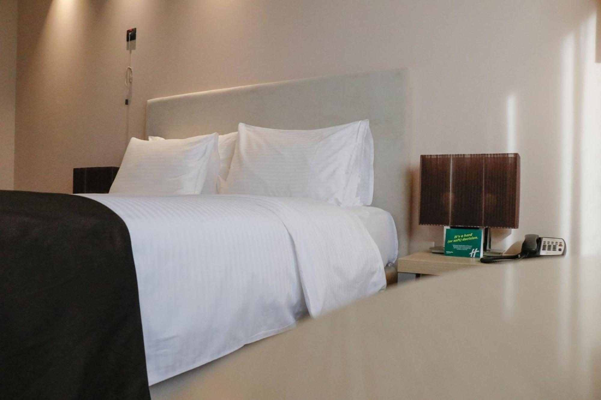 Holiday Inn Belgrade By Ihg Ngoại thất bức ảnh