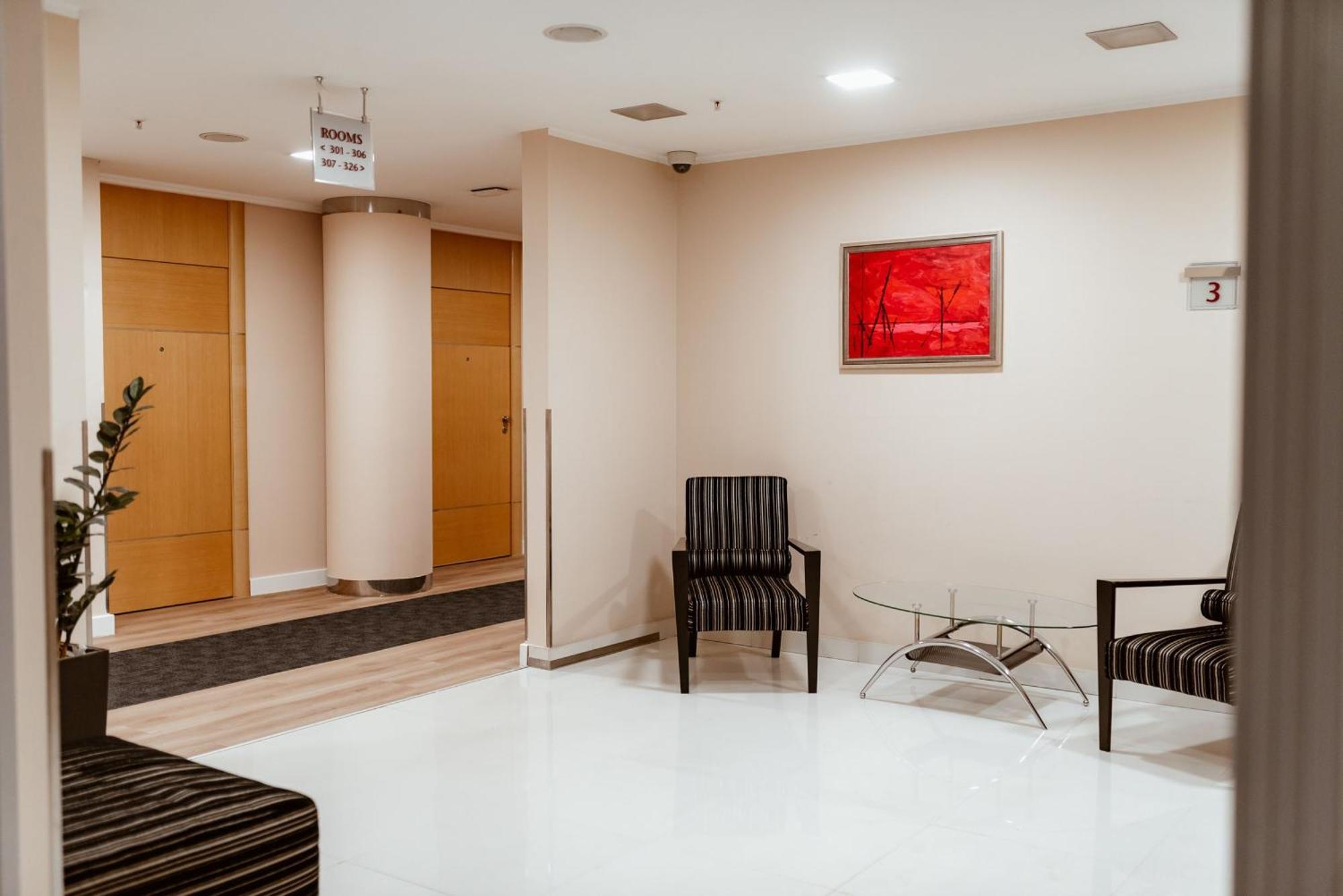 Holiday Inn Belgrade By Ihg Ngoại thất bức ảnh