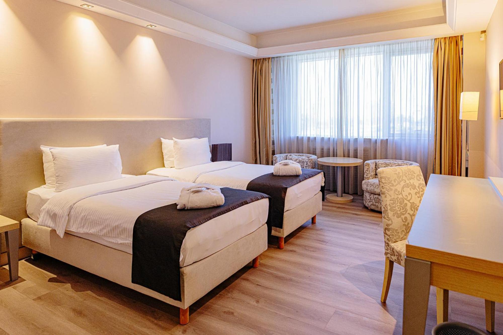 Holiday Inn Belgrade By Ihg Ngoại thất bức ảnh